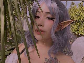 エロティックなビデオチャット AshaNekooo
