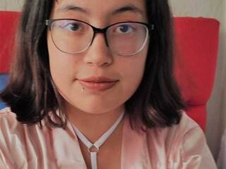 エロティックなビデオチャット asheboobs