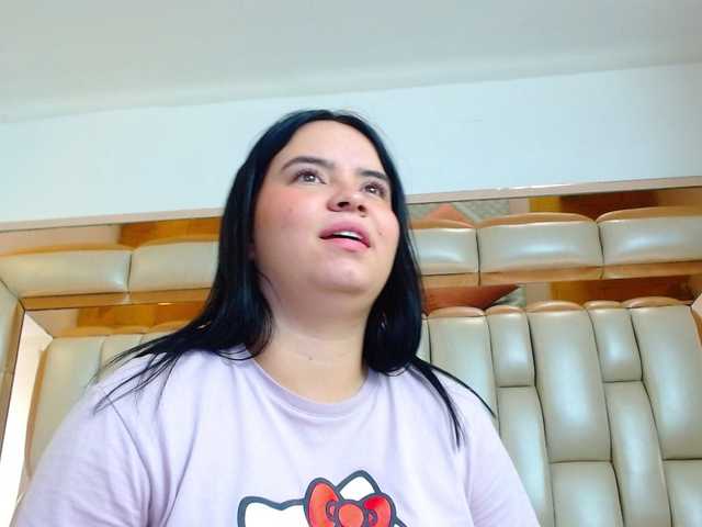 ブロードキャストスクリーンショット AshleyPalmer