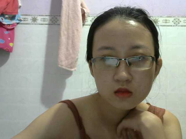 ブロードキャストスクリーンショット AsianCandy