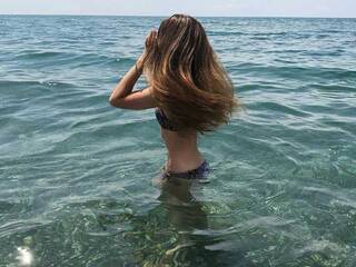 エロティックなビデオチャット Asya06