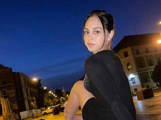 エロティックなビデオチャット AudreeyBitoni