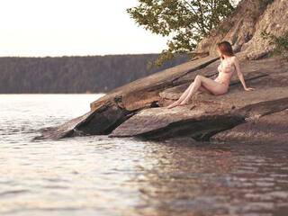 エロティックなビデオチャット AURA-KISS