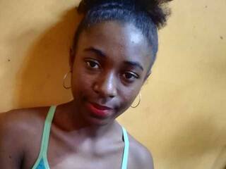 エロティックなビデオチャット Aurelia42