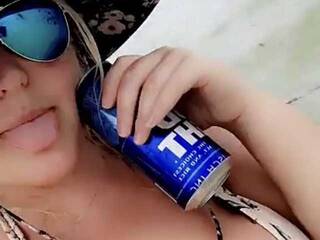 エロティックなビデオチャット AvalonAshley