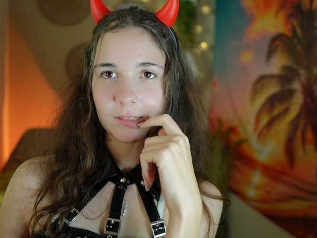 写真 AvaTaylor Happy halloween!! #petite #naughty #cute #brunette #18 Let me be your cute devil tonigh