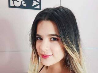 エロティックなビデオチャット Aysha-cute