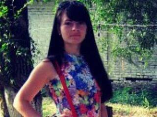 エロティックなビデオチャット azeria