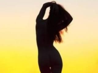 エロティックなビデオチャット azmesmmodel