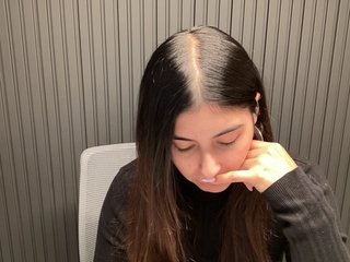 エロティックなビデオチャット BabyNikie