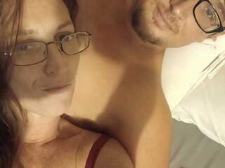 エロティックなビデオチャット Badteacher95