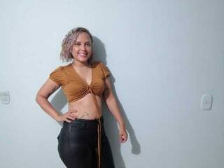 エロティックなビデオチャット barbie-queen01