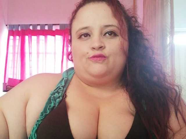 写真 BBW-Horny Sexy curvy latina with big tits and big ass, we have fun for a while bb