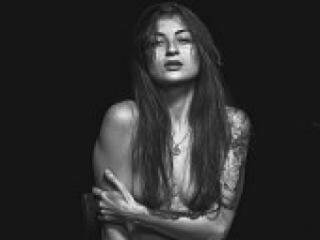 エロティックなビデオチャット belkalo