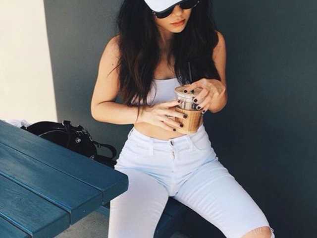 プロフィールの写真 Bella-Smith