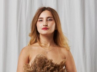 エロティックなビデオチャット BellaCrave