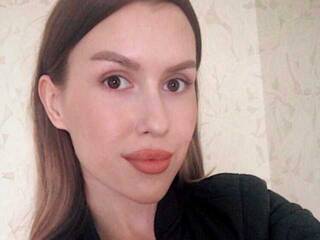 エロティックなビデオチャット bellaStrip