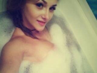 エロティックなビデオチャット bellla9