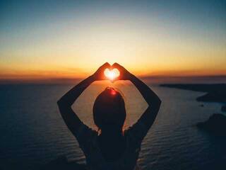 エロティックなビデオチャット benormal