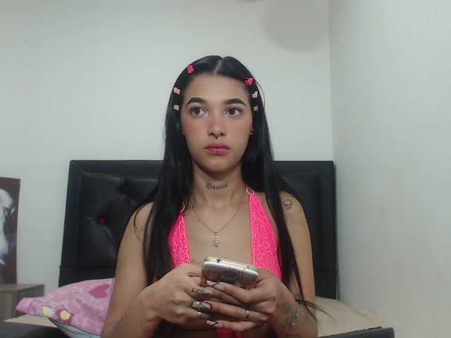 ブロードキャストスクリーンショット BetsyGonzalez