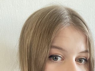 エロティックなビデオチャット BettyannClay