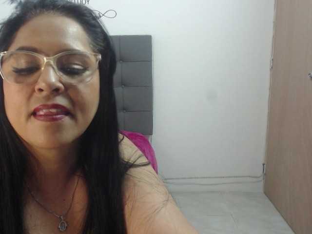 ブロードキャストスクリーンショット BiancaTaylor