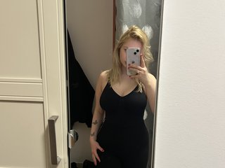 エロティックなビデオチャット Biankaa999