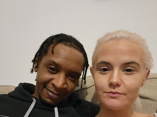 エロティックなビデオチャット BigBananza700