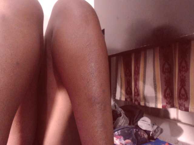 ブロードキャストスクリーンショット BigBustyBlack