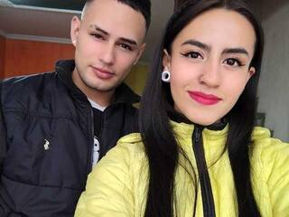 エロティックなビデオチャット BigDickAndCatann