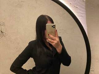 エロティックなビデオチャット blackkgirlll