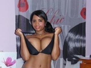 エロティックなビデオチャット blacksusi