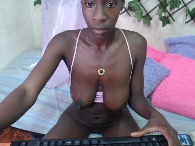 ブロードキャストスクリーンショット blackxxhorny