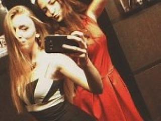 エロティックなビデオチャット blckwhite