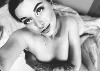 エロティックなビデオチャット blckwmn