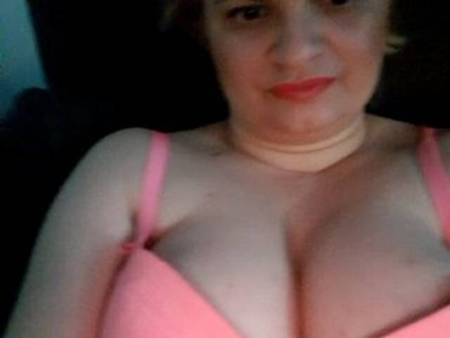 ブロードキャストスクリーンショット BlondeDasha