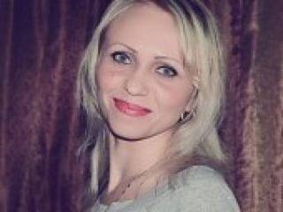 エロティックなビデオチャット blondy16