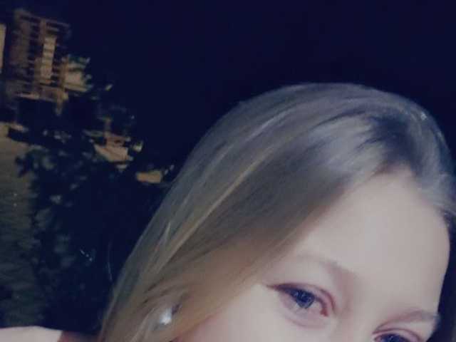 プロフィール写真 blondygo