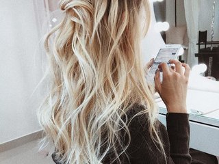 エロティックなビデオチャット BlondyShawty