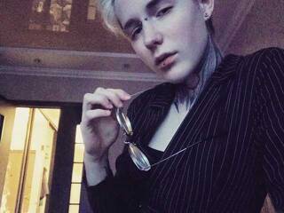 エロティックなビデオチャット BlueXWolf