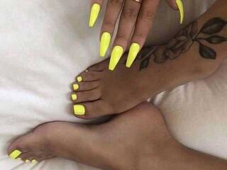 エロティックなビデオチャット bobontits