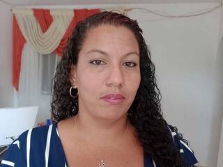 エロティックなビデオチャット bombonrico