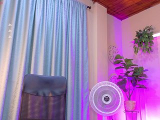 エロティックなビデオチャット chloe-rosse