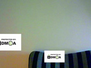 エロティックなビデオチャット FeminaF