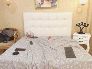 エロティックなビデオチャット OrianaSmith