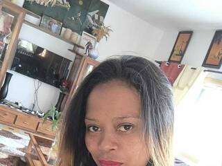 エロティックなビデオチャット Brenda8824