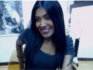 エロティックなビデオチャット brendahenry