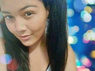 エロティックなビデオチャット BrianaBlue