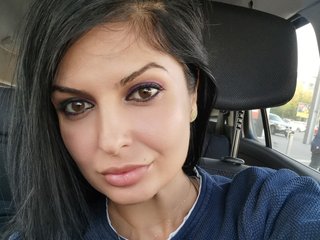 エロティックなビデオチャット brownieskin