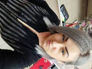 エロティックなビデオチャット bustyblonda-